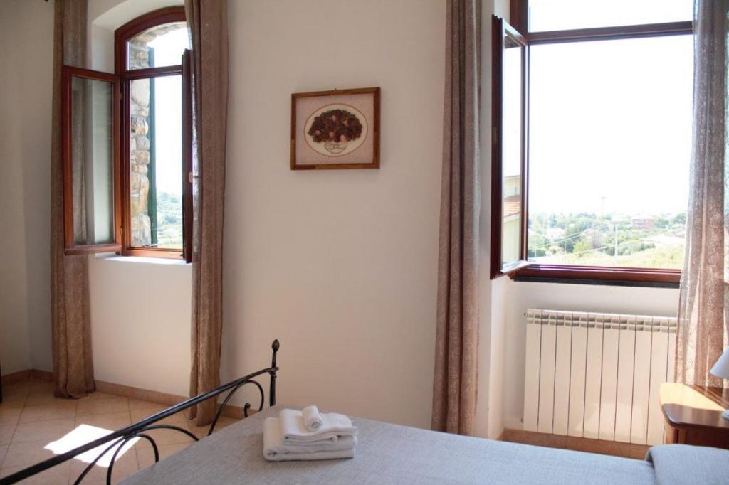 Villa Govi Diano Castello Exterior photo